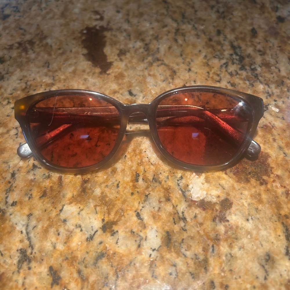 FABULOUS FERRAGAMO FRAMES🤎!